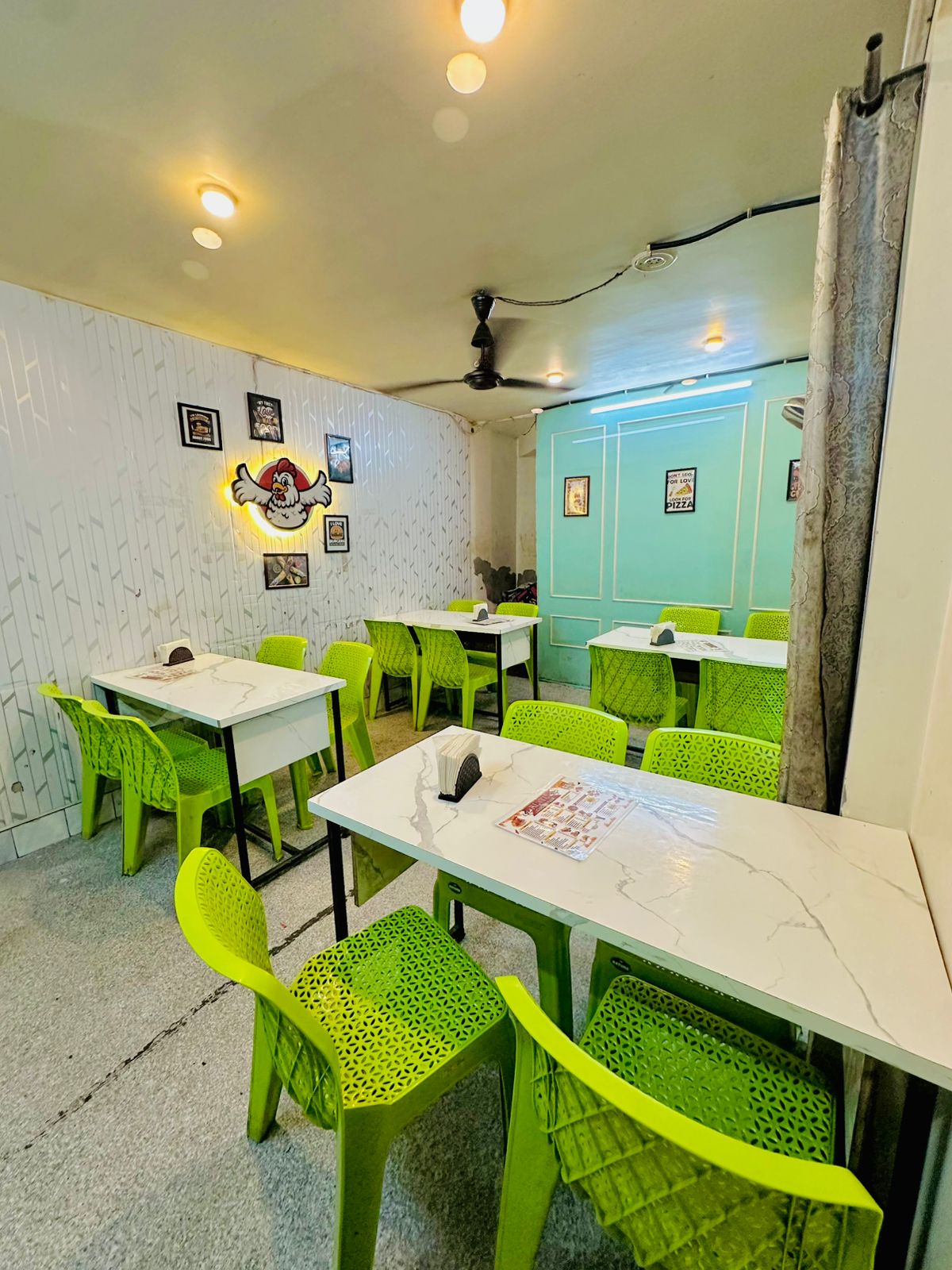 AL-TU Chicken Point Restaurant